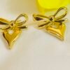 BOW WITH HEART CHARM EARRING - Image 3
