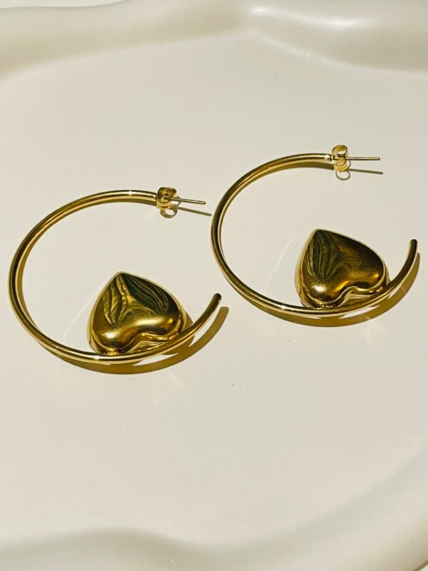 LONG LOVE HOOPS EARRING - Image 2