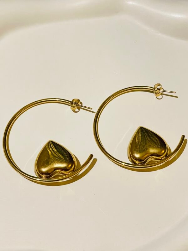 LONG LOVE HOOPS EARRING